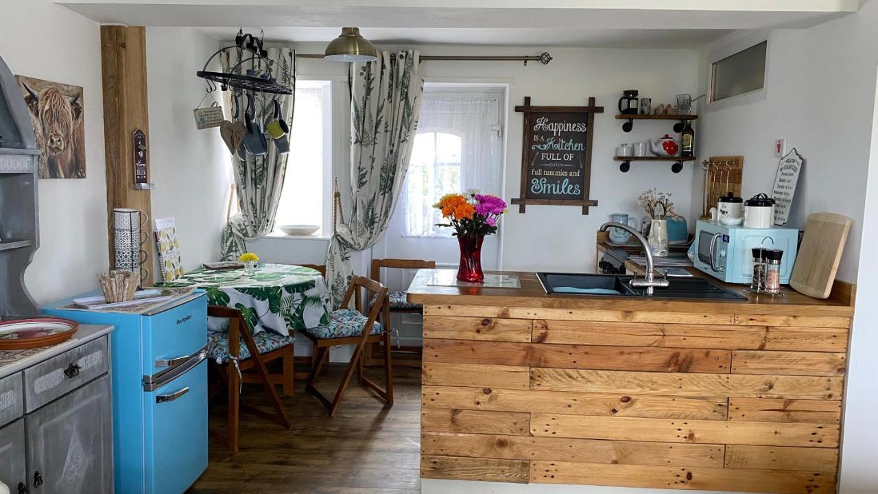 Wheelhouse - Grinkle Bell Cottage سولتبرن باي ذا سي المظهر الخارجي الصورة